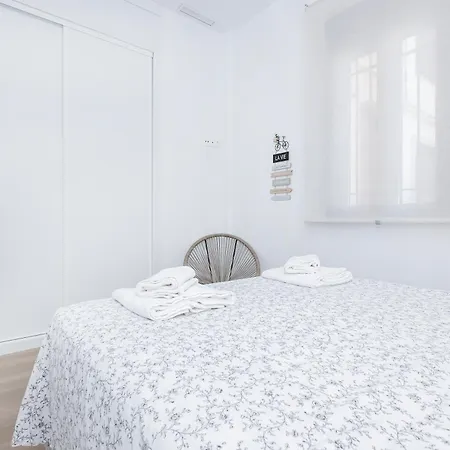 Bhost - Regina Viii Apartment *